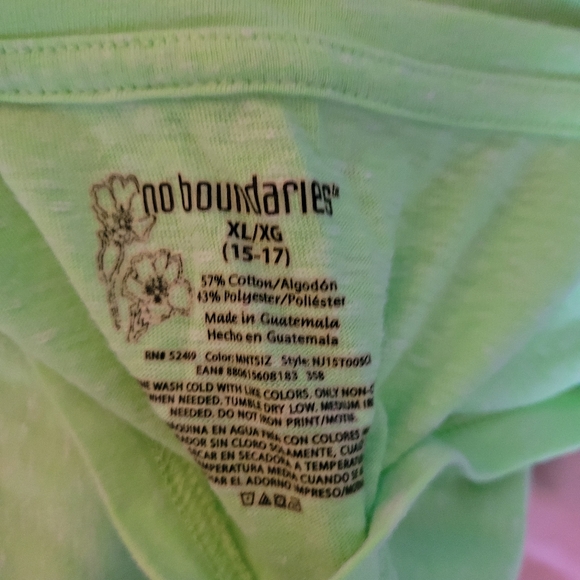 Light Green No Boundaries Long-Sleeve T-Shirt Size Xl - Picture 3 of 5